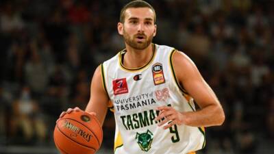 Tasmania stun NBL defending champions - 7news.com.au