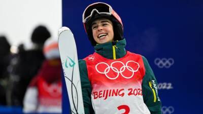 Jakara Anthony wins Australia's first gold at Beijing Winter Olympics with women's moguls victory