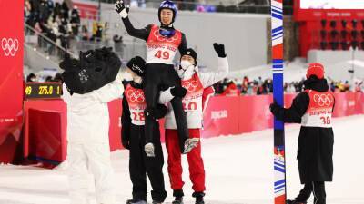 Winter Olympics - Ski jumper Ryoyu Kobayashi produces dominant performance to claim gold in men’s normal hill. - eurosport.com - Beijing - Austria - Poland - Japan - Slovenia