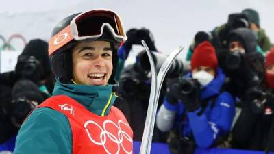 Winter Olympics: GB's Makayla Gerken Schofield eighth as Jakara Anthony takes gold - bbc.com - Russia - France - Usa - Australia - Canada - Beijing