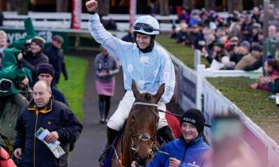 Rachael Blackmore - Willie Mullins - Honeysuckle proves a class apart in Irish Champion Hurdle triumph - theguardian.com - Ireland - county Henry