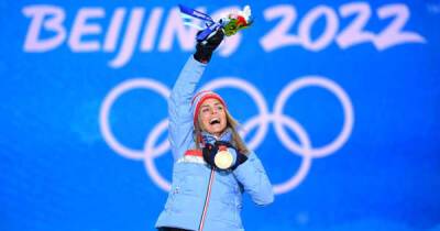 Therese Johaug - Winter Olympics fans divided as convicted doper Therese Johaug wins first gold medal in Beijing - msn.com - Russia - Norway - Beijing - Austria