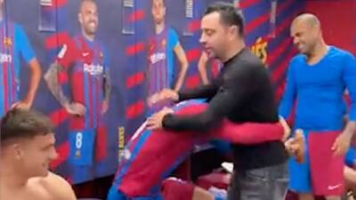 El grito de júbilo que se escuchó en el vestuario del Barça con el que el madridismo se relame