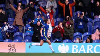 WSL round-up: Chelsea close in on Arsenal with win over Man City, Louise Quinn finds net for Birmingham