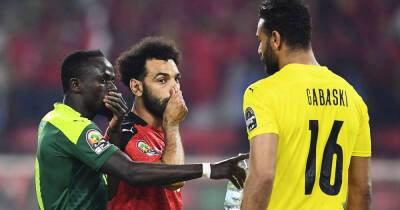 Mohamed Salah - Watch: Mane misses penalty after Salah appears to offer goalkeeper advice in Afcon final - msn.com - Egypt - Senegal