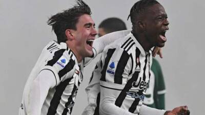 Denis Zakaria - Juan Cuadrado - Weston Mackennie - Juventus 2-0 Hellas Verona: Dusan Vlahovic and Denis Zakaria score on debut - bbc.com - Serbia - Italy