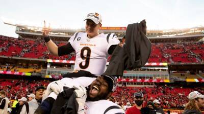 Super Bowl 2022 - Cincinnati Bengals QB Joe Burrow gifts Kid Cudi with game-worn jersey