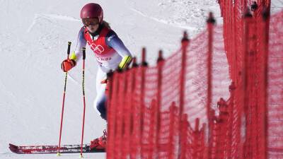 Winter Olympic - Mikaela Shiffrin - Defending Olympic champ Mikaela Shiffrin out of giant slalom - foxnews.com - Usa - China - Beijing -  Sochi