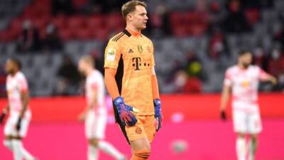 Neuer sidelined for 'coming weeks' after knee surgery - Bayern