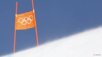 Winter Games - Mikaela Shiffrin - Federica Brignone - Alpine skiing-Shiffrin crashes out of giant slalom - channelnewsasia.com - Italy - Usa - Canada - Norway - China - Beijing - Austria