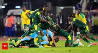 Sadio Mane scores winning kick as Senegal beat Egypt to win Africa Cup of Nations