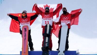 Su Yiming - Snowboarding: Canada's Parrot soars to slopestyle gold, silver for China's Su - channelnewsasia.com - Canada - China - Beijing -  Sochi - county Park