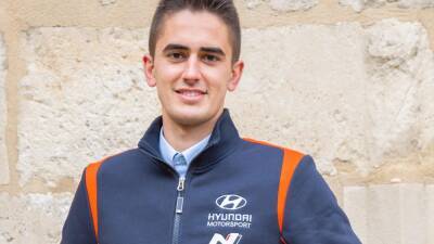 Mikel Azcona - Azcona aboard! Spanish WTCR star signed up as Hyundai Motorsport Customer Racing takes five - eurosport.com - Spain - Czech Republic