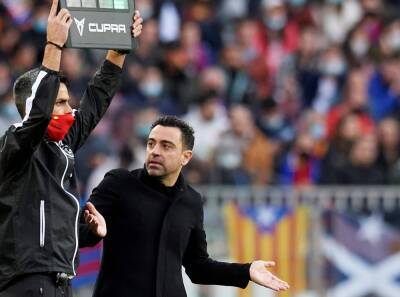 "Como entrenador le queda mucho, pero Xavi cree que es un 'mea colonia" | Carrusel Deportivo | Cadena SER