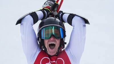 Winter Games - Mikaela Shiffrin - Federica Brignone - Sara Hector’s Olympic gold medal is a lesson in perseverance - nbcsports.com - Sweden - Switzerland - Italy