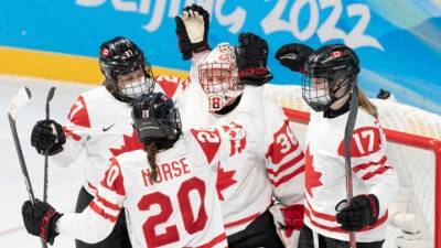 Troy Ryan - Sarah Fillier - Marie Philip Poulin - Canada-ROC Olympic women's hockey game in Beijing starts late, with masks - tsn.ca - Russia - Finland - Switzerland - Usa - Canada - Beijing