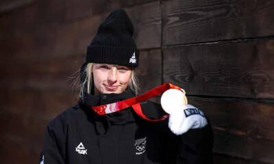 Zoi Sadowski-Synnott’s father sparks joy with TV interview after historic gold