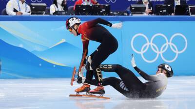 Winter Olympics 2022 - Hungary's Shaolin Liu disqualified as Ren Ziwei takes dramatic 1000m gold - eurosport.com - Britain - Italy - China - Beijing - Hungary