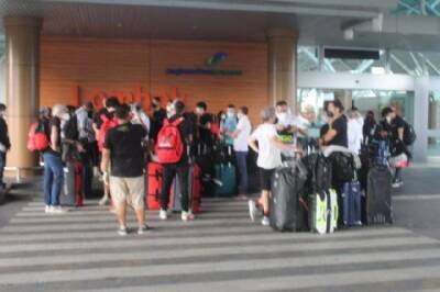 Marc Marquez - Alex Marquez - Pol Espargaro - MotoGP Riders Arrive in Lombok ahead of Mandalika Pre-Season Test - en.tempo.co - Qatar -  Jakarta - Malaysia