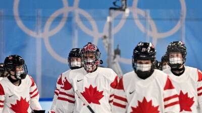 Sarah Fillier - Delays, masks, and lineup changes: Adaptability a key theme for Canadian women's hockey team - cbc.ca - Russia - Canada