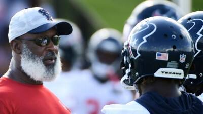 Houston Texans expected to hire Lovie Smith as head coach, sources say