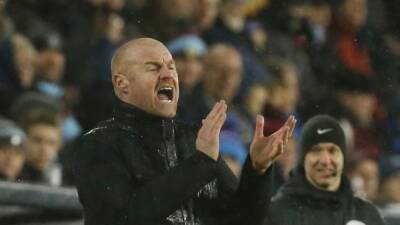 Ralf Rangnick - Ole Gunnar Solskjaer - Sean Dyche - Burnley hope to make United feel 'awkward', says Dyche - channelnewsasia.com - Manchester