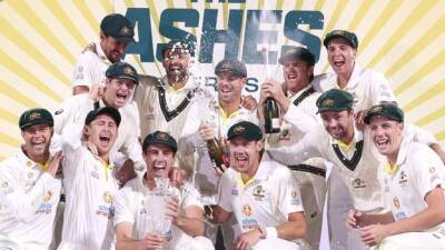 Australia name full-strength squad for historic tour of Pakistan