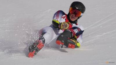 Alpine skiing-Horror injury ends American skier O'Brien's Olympic campaign