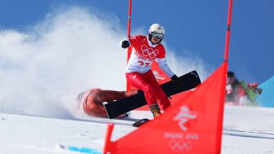Ester Ledecka - Winter Olympics 2022 - Jennifer Hawkrigg inches from disaster as she nearly ‘cleans out’ Weronika Biela-Nowaczyk - eurosport.com - Canada - Beijing - Poland
