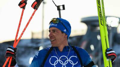 Frenchman Fillon Maillet wins 20km individual biathlon gold at Winter Olympics - france24.com - Russia - Norway - Beijing - Belarus