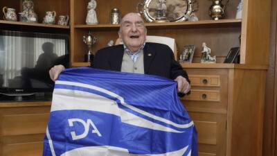 Muere a los 92 años Javier Berasaluce, exportero del Real Madrid y Alavés
