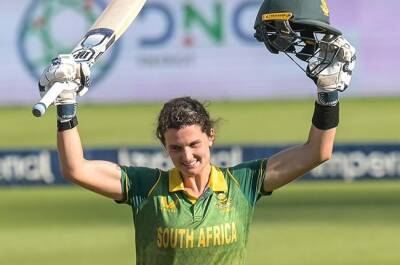Beth Mooney - Alyssa Healy - Laura Wolvaardt - Chloe Tryon - Sune Luus - Wolvaardt returns to top 10 as Ismail, Khaka climb up ICC ODI rankings - news24.com - South Africa - New Zealand - Bangladesh