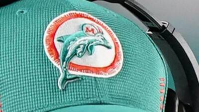 Dolphins hire McDaniel as NFL head coach