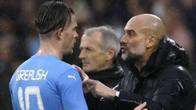 Jack Grealish - Kyle Walker - Guardiola, sobre la juerga del City: "¡Les sancionaré por no invitarme!" - en.as.com - Manchester