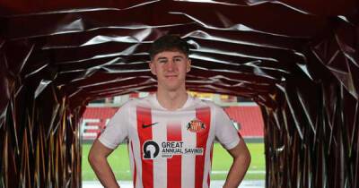 Ex-Linfield teenager makes Sunderland first-team debut