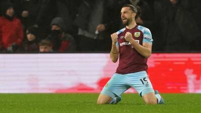 Manchester United held by Burnley as Jay Rodriguez ends goal drought