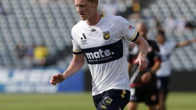 Nick Montgomery - Europe 'next step' for Mariners' Rowles - 7news.com.au - Germany - Oman - Vietnam