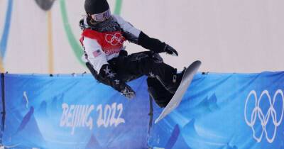 Chloe Kim - Olympics-Snowboarding-American Kim breezes into halfpipe final, Japanese teen Ono follows - msn.com - Usa - China - Beijing - Japan