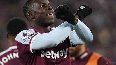 Kurt Zouma - West Ham condemn Zouma for kicking his cat - channelnewsasia.com - France
