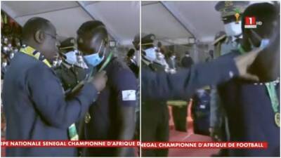 Sadio Mane snubbed handshake from Senegal president to celebrate like Roberto Firmino