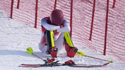 Mikaela Shiffrin of US ski team gives emotional interviews after 2nd Olympic disappointment