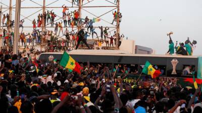 Senegal premia a los campeones con dinero... ¡y parcelas!