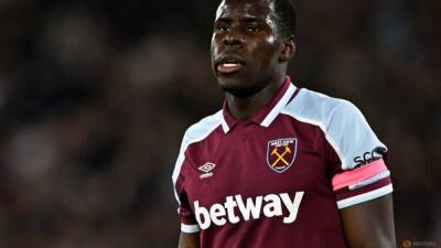 David Moyes - Kurt Zouma - West Ham sponsor assesses position after Zouma cat abuse video - channelnewsasia.com - Florida