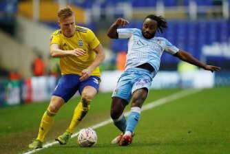 Liam Kelly - Mark Robins provides positive Coventry City injury update after Blackpool clash - msn.com -  Coventry