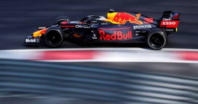 Motor racing-Oracle signs F1 title sponsorship deal with Red Bull