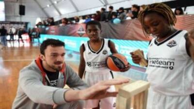 La Euroliga te trae el ‘One Team Walking Challenge’ - en.as.com - Turkey