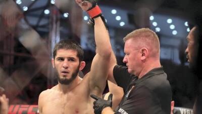 Islam Makhachev offers to step in against Rafael dos Anjos at UFC 272 after Fiziev pullout
