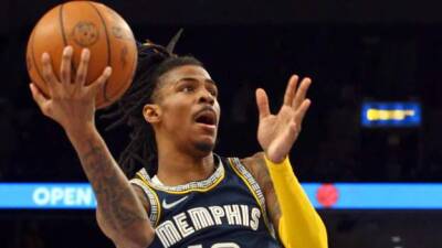 Gregg Popovich - Scottie Barnes - NBA: Ja Morant sets new Memphis Grizzlies record against San Antonio Spurs - bbc.com - New York -  San Antonio - county Bucks -  Memphis