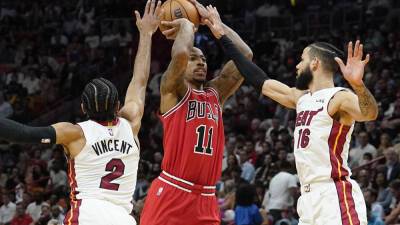 Gabe Vincent scores 20, Heat remain hot by topping Bulls
