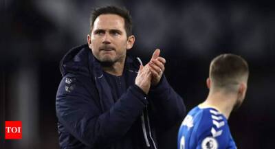 Frank Lampard - Bill Kenwright - Paul Tierney - Chris Kavanagh - Referees' chief apologises to Everton over Man City errors - timesofindia.indiatimes.com - Britain - Manchester -  Man